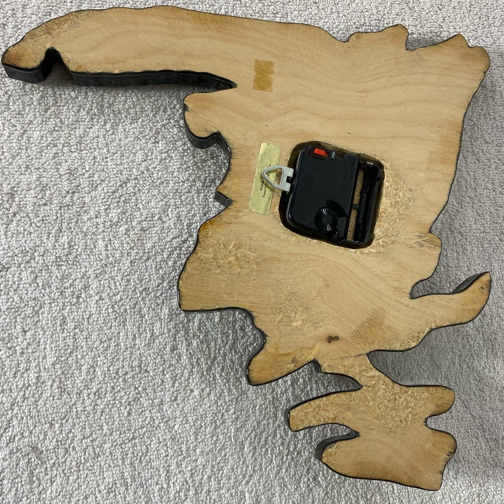 Vintage Handmade Wooden Newfoundland Wall Clock - Picture 2 of 12